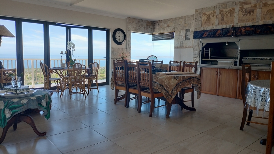 3 Bedroom Property for Sale in Grootbrakhoogte Western Cape